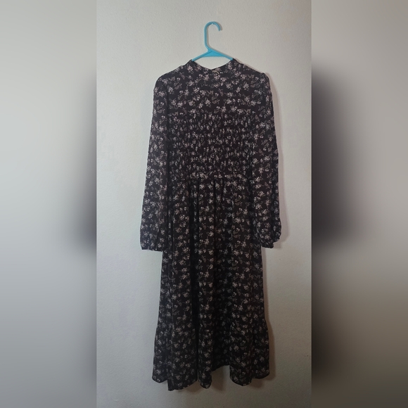 new in Dresses & Skirts - New In Floral Maxi Feminine Dress Long Sleeve Boho Cottagecore New Size Medium